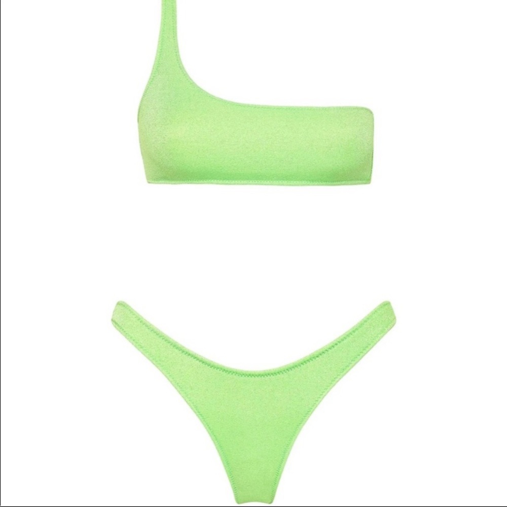 Triangl Melrose lime green suit